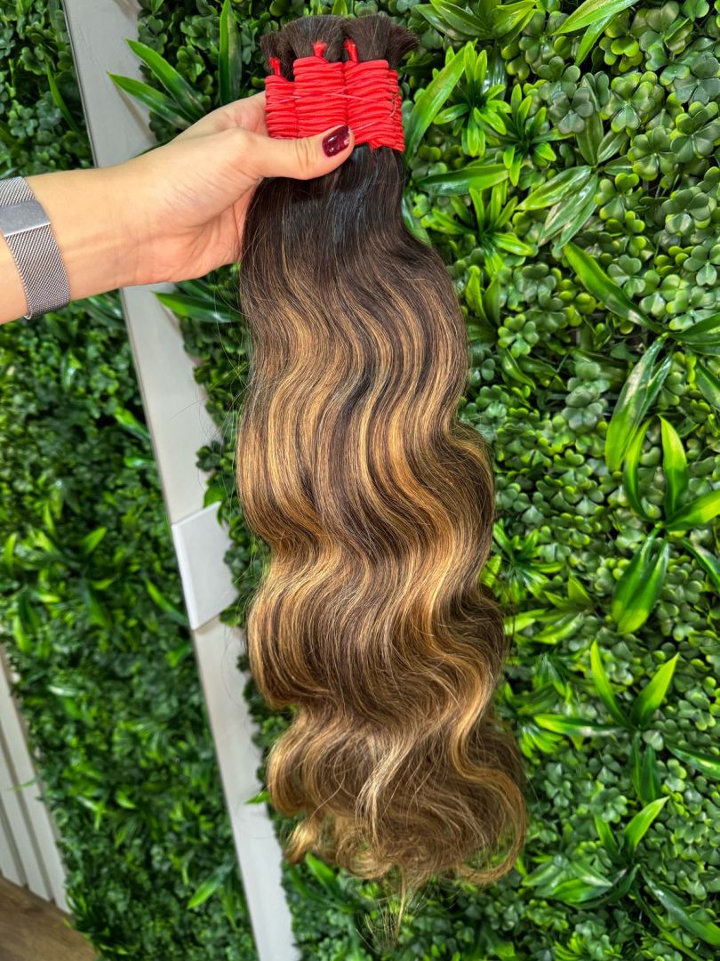 Cabelo Vietnã Morena Iluminada 75 cm